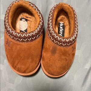 Hurley Tan Suede Slippers